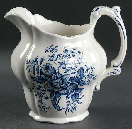 Peony Blue 40 Oz Pitcher