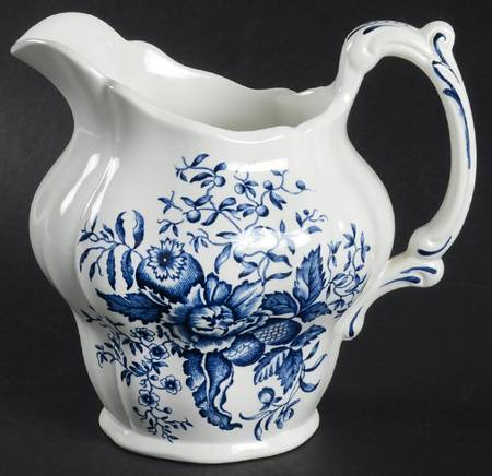 Peony Blue 32 Oz Pitcher