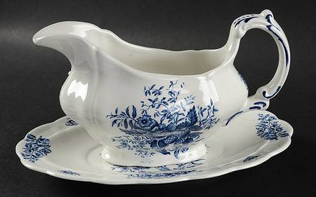 Peony Blue Gravy Boat & Underplate
