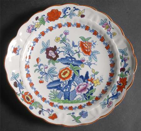 Pompadour (Scalloped) Handled Cake Plate
