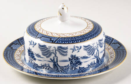 Real Old Willow Blue Round Covered Butter