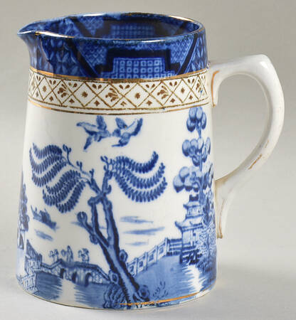 Real Old Willow Blue Creamer
