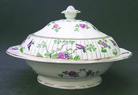 Springtime (Gold Trim) Round Covered Vegetable