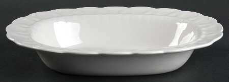 White Majestic 10" Oval Vegetable Bowl