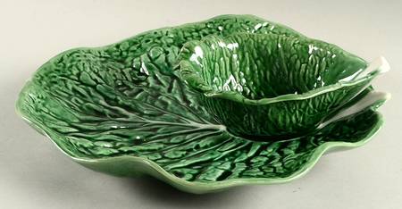 Cabbage Green 2 Piece Chip/Dip Set