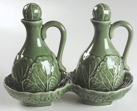 Cabbage Green 2 Oil/Vinegar Cruets with Stoppers on Tray