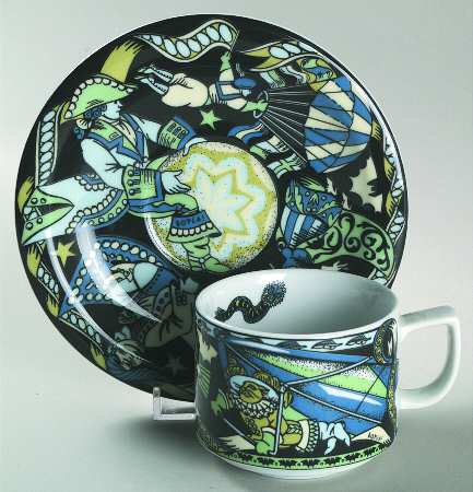 Voyage Flat Cup & Saucer Set