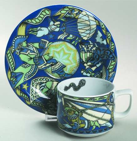 Voyage Flat Cup & Saucer Set