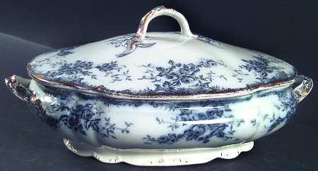 Mikado Oval Covered Vegetable