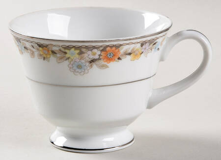 Debonair Footed Cup