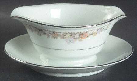 Debonair Gravy Boat with Attached Underplate