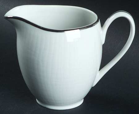 Fascination Creamer
