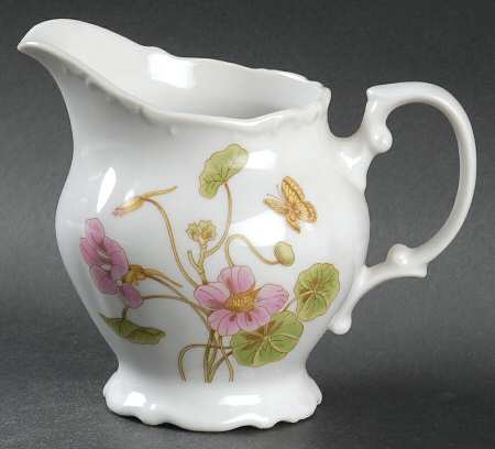 Glen Brook Creamer