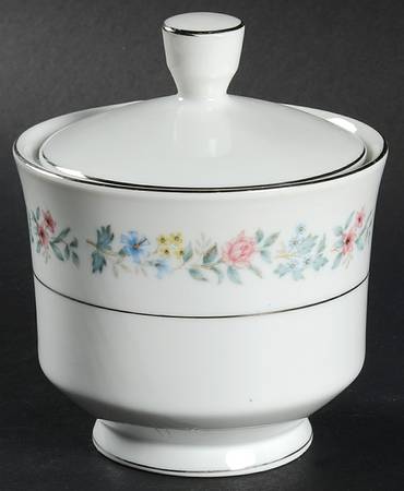 Helene Sugar Bowl & Lid