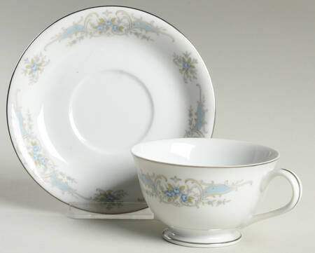 Kimberlie Footed Cup & Saucer Set