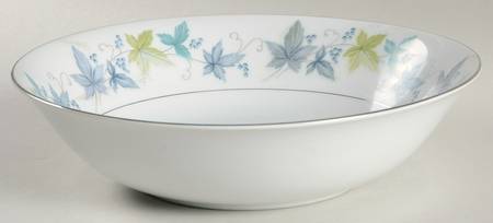 Leaves & Grapes 9" Round Vegetable Bowl