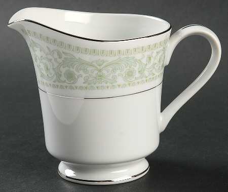 Newport Creamer