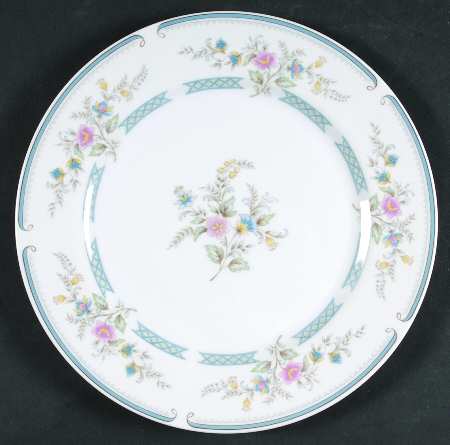 Stratford Dinner Plate