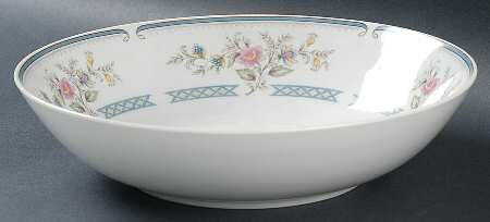 Stratford 9" Round Vegetable Bowl