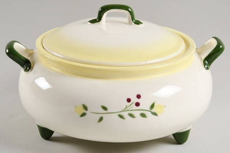 California Farmhouse Yellow Round Covered Vegetable