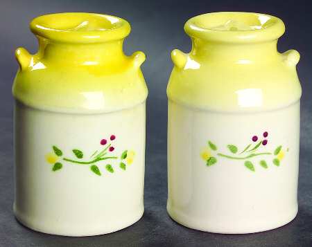 California Farmhouse Yellow Salt & Pepper Set