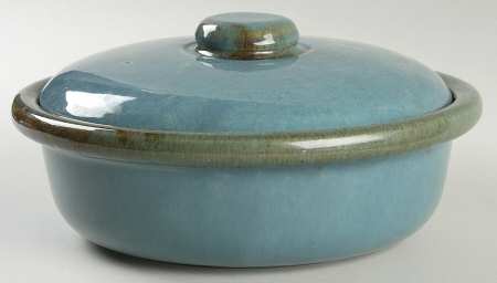 California Rustic (Turquoise) Round Covered Vegetable