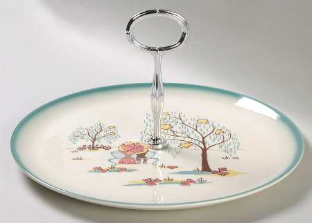 Forever Yours Round Serving Plate with Handle (DP)