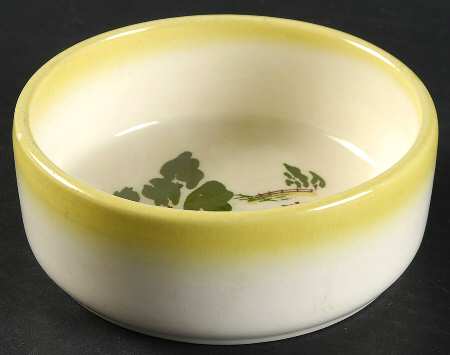 Harvest (Yellow Trim) Lazy Susan Center with Lid