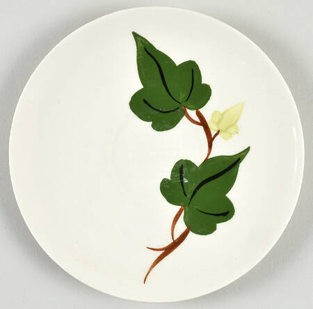 Baltic Ivy Saucer