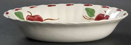 Beaded Apple 9" Oval Vegetable Bowl