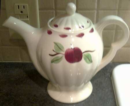 Beaded Apple Teapot & Lid