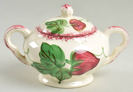 Berryville Sugar Bowl & Lid
