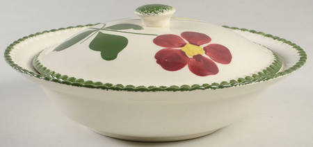 Betty Round Covered Vegetable