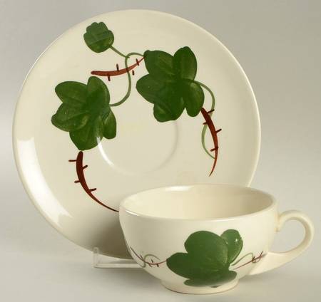 Bramble Flat Cup & Saucer Set