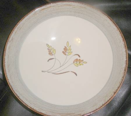 BRP20 8" Round Vegetable Bowl