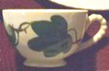 BRP44 Footed Cup