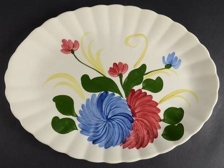 Chrysanthemum 13" Oval Serving Platter