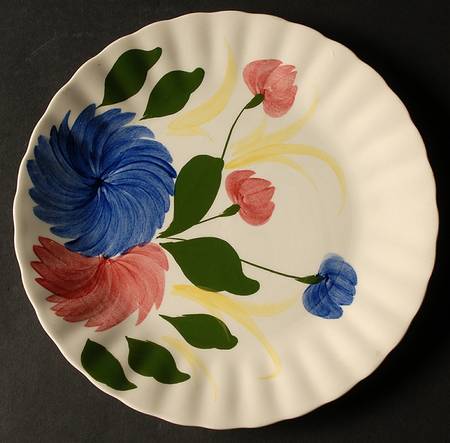 Chrysanthemum Luncheon Plate