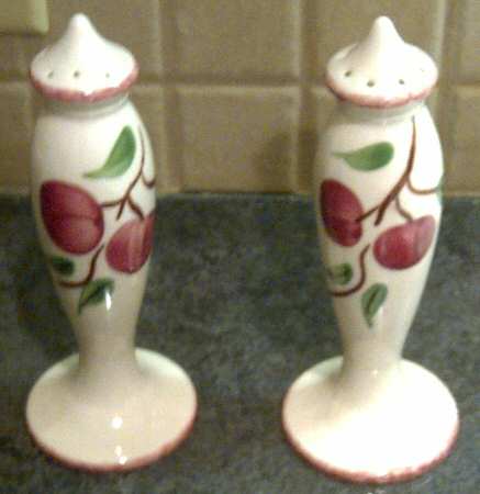 Crab Apple Salt & Pepper Set