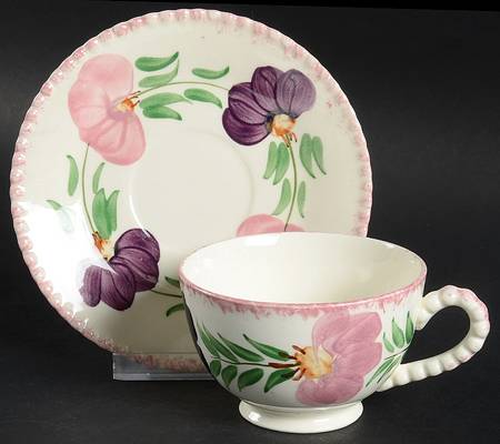 Flower Wreath Footed Cup & Saucer Set