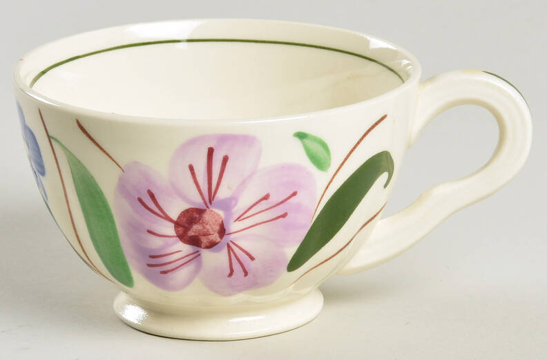 Garden Lane Footed Cup
