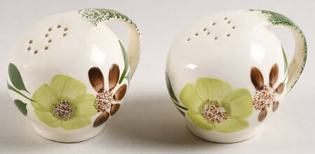 Green Briar Salt & Pepper Set
