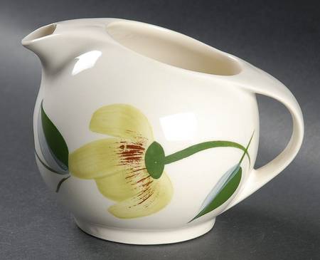 Green Eyes Creamer