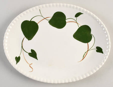 Green Lantern 11" Oval Serving Platter