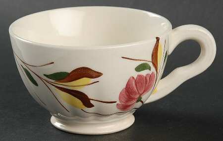 Laura Footed Cup