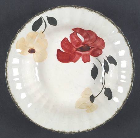 Lovely Linda Variant 9" Round Vegetable Bowl
