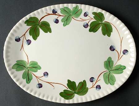 Mountain Ivy 11" Oval Serving Platter