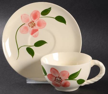 Peggy Flat Cup & Saucer Set