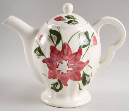 Poinsettia (Colonial) Teapot & Lid