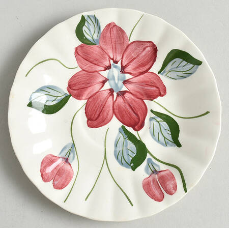 Poinsettia (Colonial) Saucer